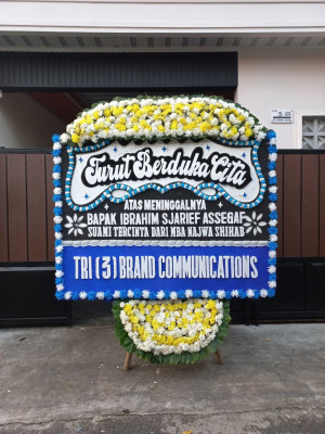 Papan Bunga Duka di Koto Beringin